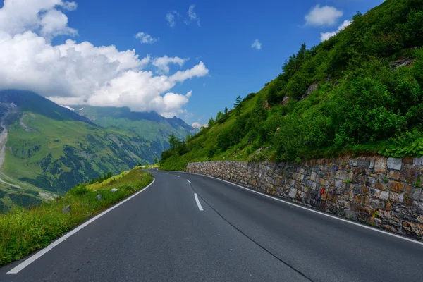 Pass yakın çekim — Stok fotoğraf