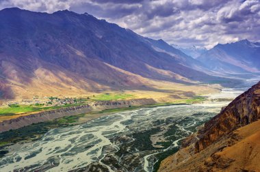 Himalayalar yakın çekim