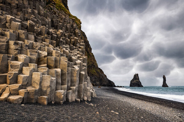 Incredible view on Black beach and Troll toes cliffs