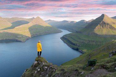 Funningur fiyortlarının muhteşem manzarası