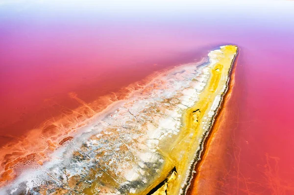 Abstract view of pink lake salt water from drone — Stock Photo, Image