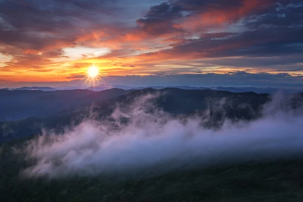 Mountain — Stock Photo, Image