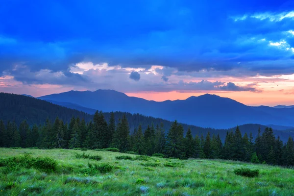 Mountain — Stock Photo, Image