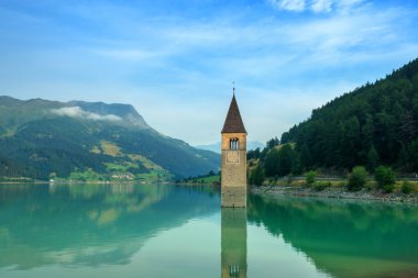 Göl Resia güzel görünümü