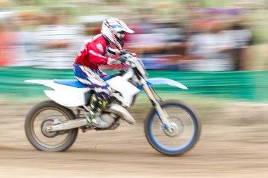 Motocross bulanık hareket