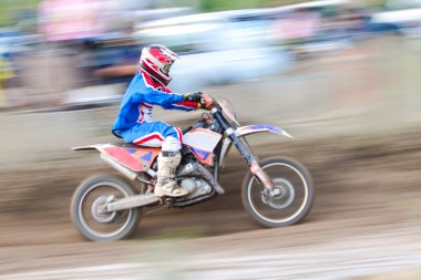 Motocross bulanık hareket