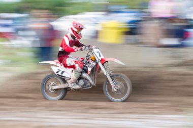Motocross bulanık hareket