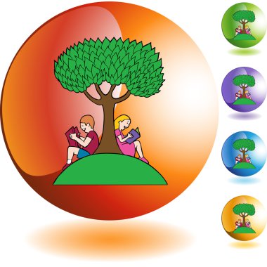 Erkek ve kız ağacın altında okuma