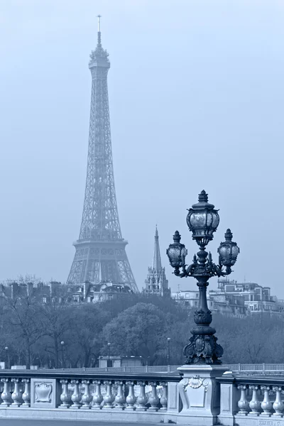 De Eiffeltoren in Parijs, Frankrijk. — Stockfoto