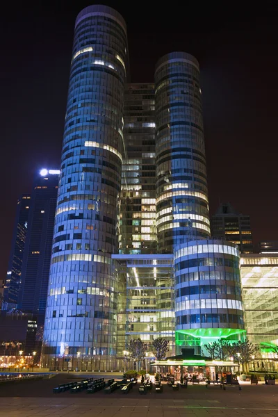 La Defense gece görünümü. — Stok fotoğraf