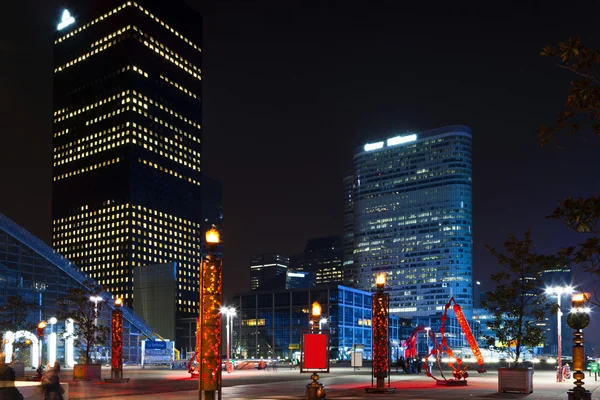 Vista nocturna de La Defense . — Foto de Stock