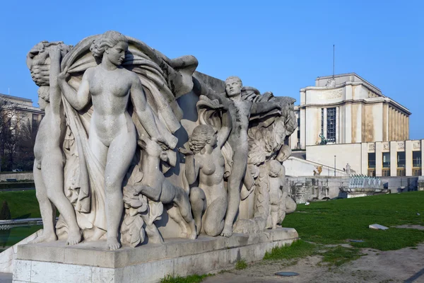 彫刻の組成物。パリ、フランス. — ストック写真
