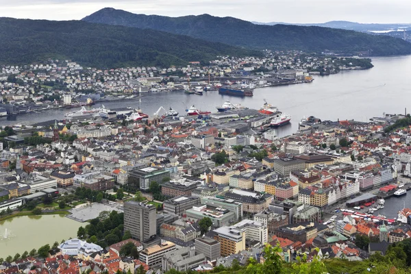 Widok na Bergen z góry. — Zdjęcie stockowe