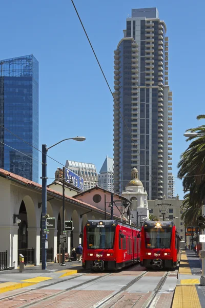 Two red trolley in San Diego. — Stock Photo, Image