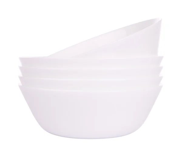 Frente magra cinco taças de cerâmica redondas empilhar no fundo branco . — Fotografia de Stock