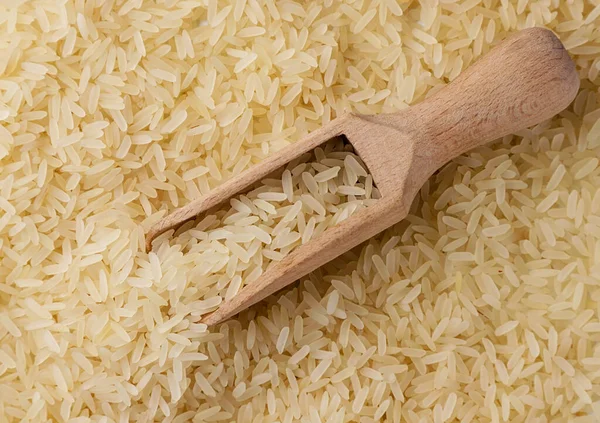 Parboiled Rice Wooden Spoon Close Background Top View — Stock Photo, Image