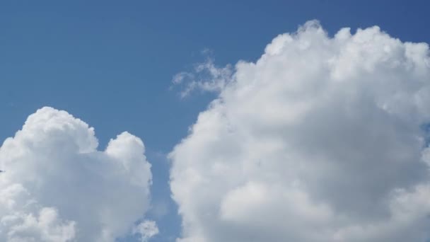 Gezwollen wolken lucht achtergrond, natuurlijke lucht uitzicht, timelapse — Stockvideo
