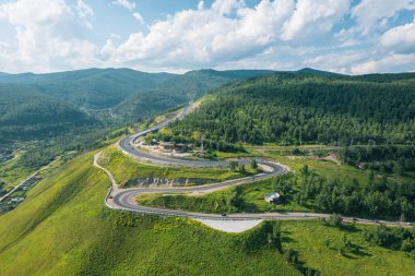 Baykal Serpentine yolu - Serpantin yolu, Trans-Sibirya Karayolu, Rusya, Kultuk, Slyudyanka