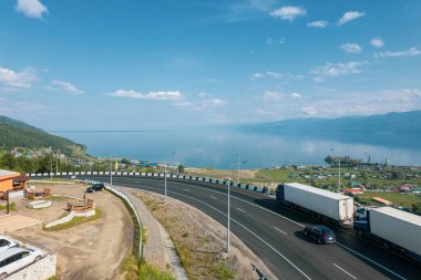 Baykal Serpentine yolu - Serpantin yolu, Trans-Sibirya Karayolu, Rusya, Kultuk, Slyudyanka