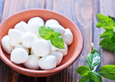 Mozzarella peyniri kase