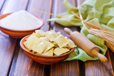 ham mantı ve kase un