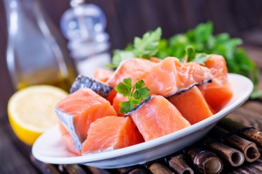 kırmızı somon taze maydanoz ile