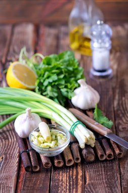 Aroma otlar ve petrol