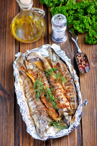 Pesce al forno con spezie — Foto Stock
