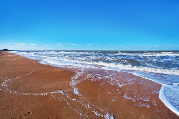 海洋海岸和在克里米亚的天空 — 图库照片