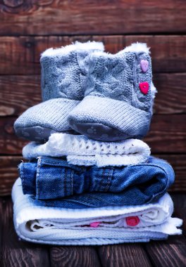 Bebek giysi ve ayakkabı 