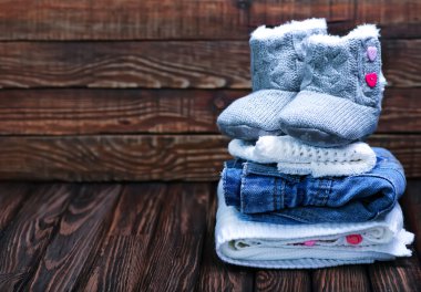 Bebek giysi ve ayakkabı 