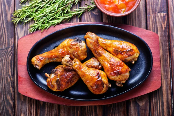 Baked chicken legs — Stock Photo, Image