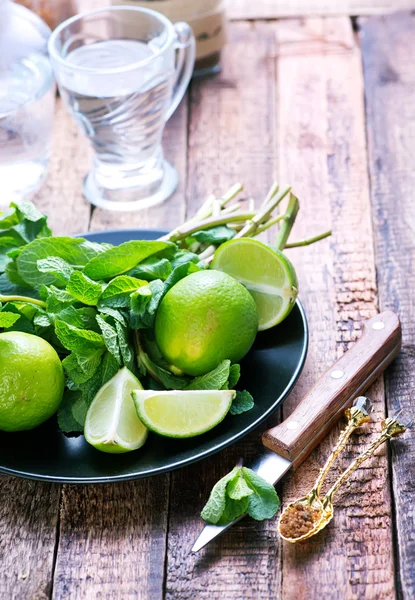Mojito için malzemeler: limon, şeker ve nane — Stok fotoğraf