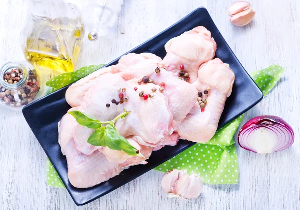 Raw chicken wings — Stock Photo, Image