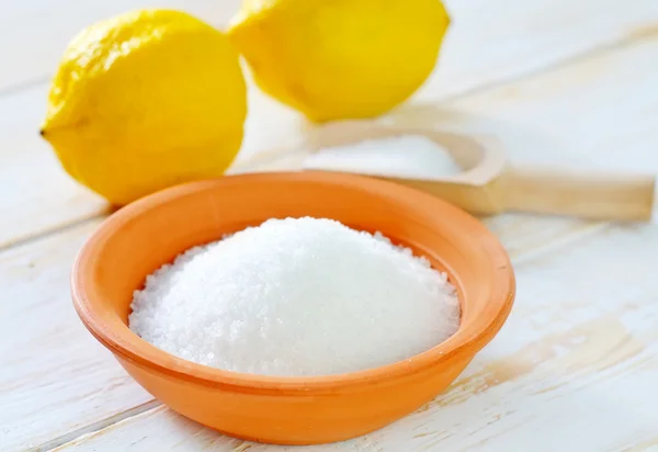 Limones ácidos y amarillos — Foto de Stock