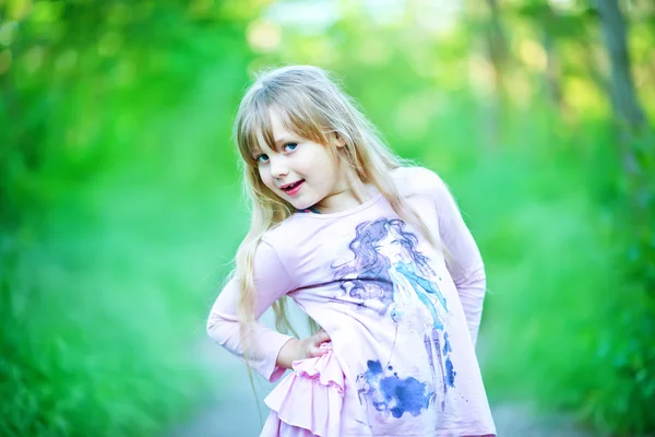 Portrait of Little girl — Stock Photo, Image