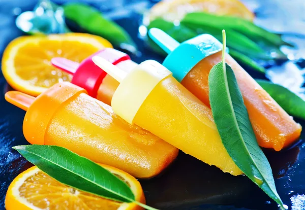 Homemade orange icecreams — Stock Photo, Image