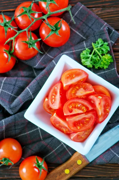 그릇에 토마토 샐러드 — 스톡 사진