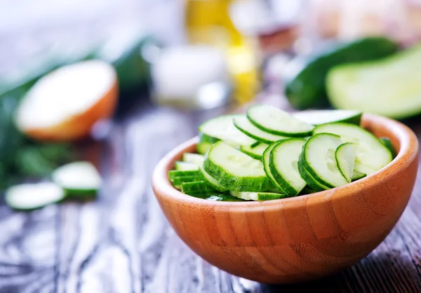 Gezonde komkommer salade — Stockfoto