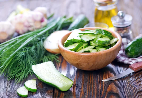 Healthy cucumber salad — Stock Photo, Image