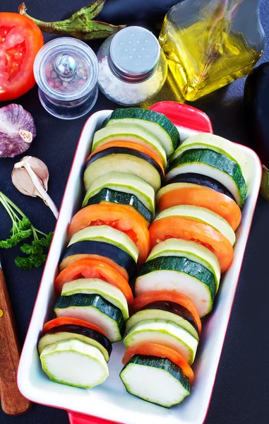 Légumes crus pour ratatouille — Photo