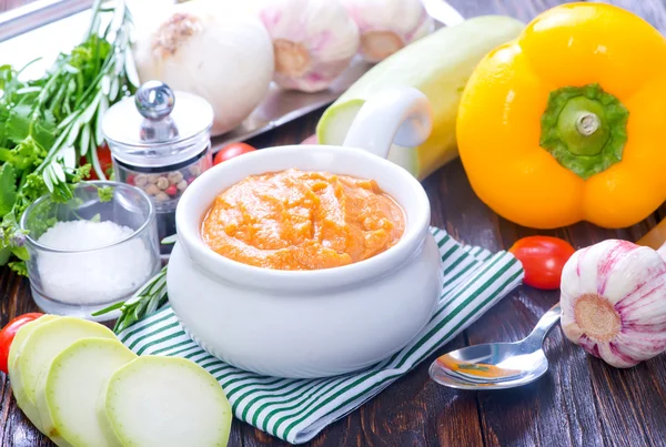 Vegetable caviar in bowl — Stock Photo, Image