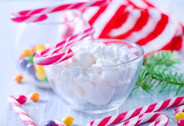 Christmas sweets and decoration — Stock Photo, Image