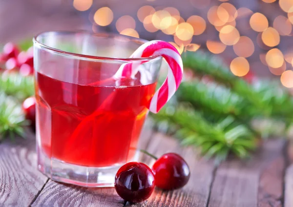 Weihnachtsgetränk im Glas — Stockfoto