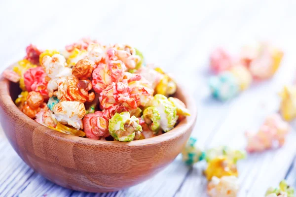 Bowl of colored popcorn — Stock Photo, Image