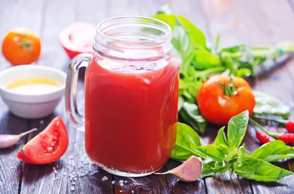 Glass of tomato juice — Stock Photo, Image