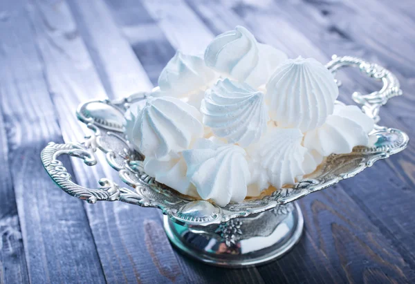 Meringues cuites au four — Photo