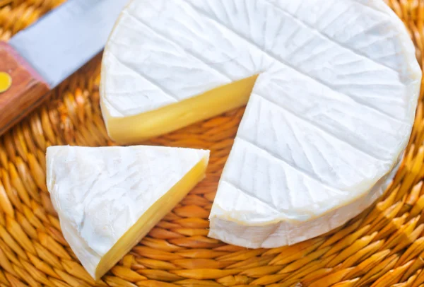 Camembert on board — Stock Photo, Image