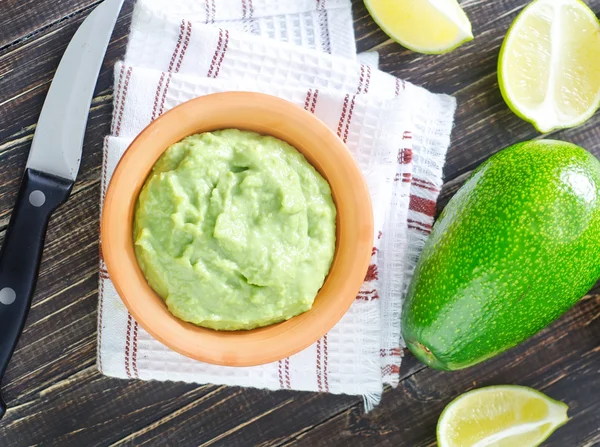 Sauce from avocado — Stock Photo, Image