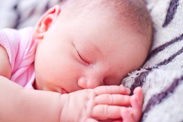 Nyfödd baby — Stockfoto